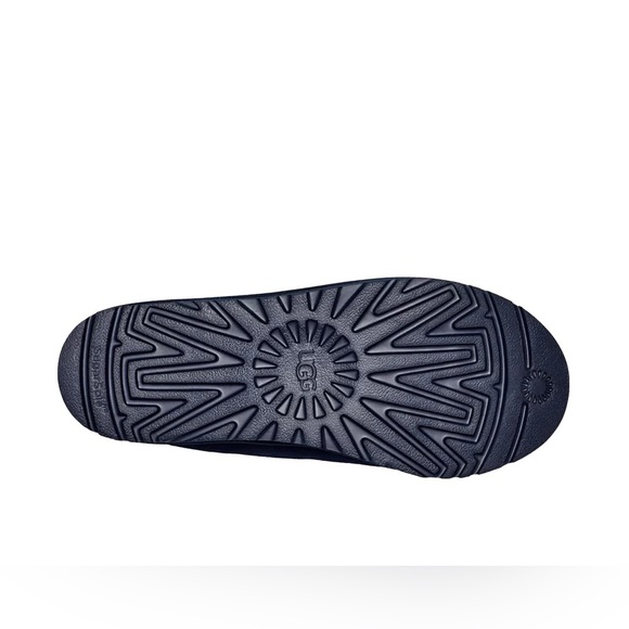 Ugg Tasman Slippers mens size - Picture 9 of 9